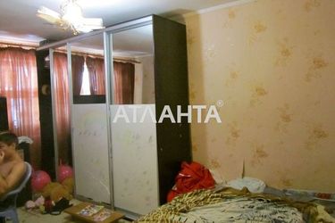 продается 3-комнатная в Приморском районе — 46000 у.е.