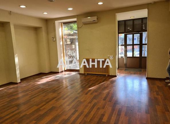 Commercial real estate at st. Preobrazhenskaya Sovetskoy Armii (area 50 m²) - Atlanta.ua