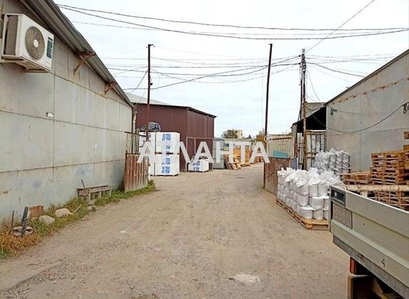 Commercial real estate at st. Vilyamsa ak (area 1630 m²) - photo 7 Commercial real estate at st. Vilyamsa ak (area 1630 m²) - Atlanta.ua - photo 7