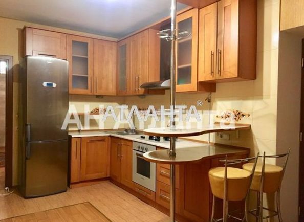 3-rooms apartment apartment by the address st. Armeyskaya Leninskogo batalona (area 120,0 m2) - Atlanta.ua
