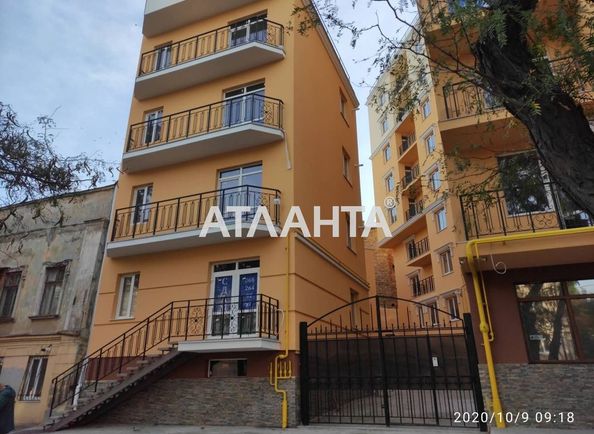 3-rooms apartment apartment by the address st. Novoselskogo Ostrovidova (area 95,5 m2) - Atlanta.ua