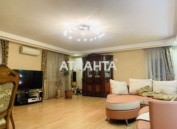 3-rooms apartment apartment by the address st. Kosvennaya Vegera (area 131,6 m2) - Atlanta.ua