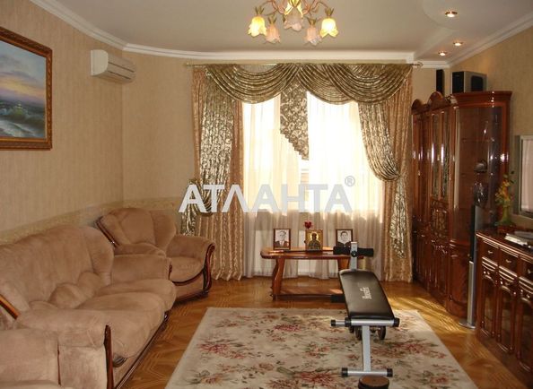 3-rooms apartment apartment by the address st. Novoselskogo Ostrovidova (area 109,0 m2) - Atlanta.ua