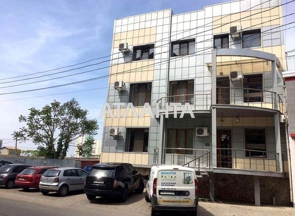 Комерційна нерухомість за адресою вул. Ільфа та Петрова (площа 310 м²) - Atlanta.ua