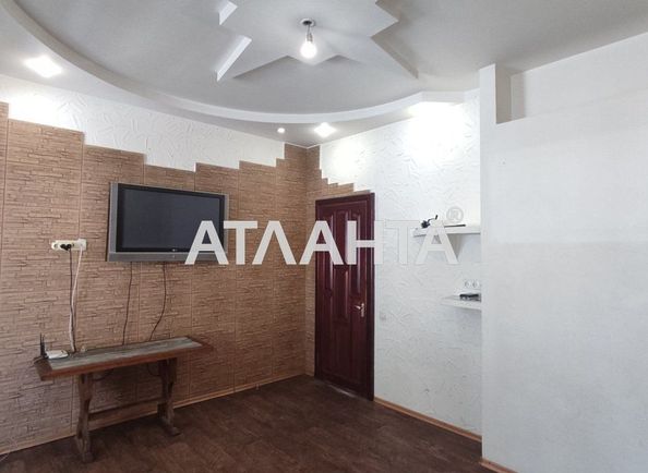 3-rooms apartment apartment by the address st. Novoselskogo Ostrovidova (area 65,0 m2) - Atlanta.ua