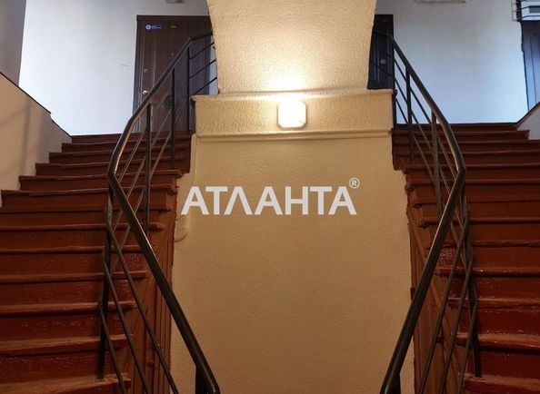 3-rooms apartment apartment by the address st. Bunina Rozy Lyuksemburg (area 60 m²) - Atlanta.ua