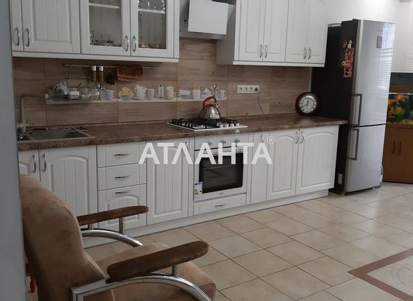 2-rooms apartment apartment by the address st. Parusnaya Geroev Stalingrada (area 74,8 m2) - Atlanta.ua