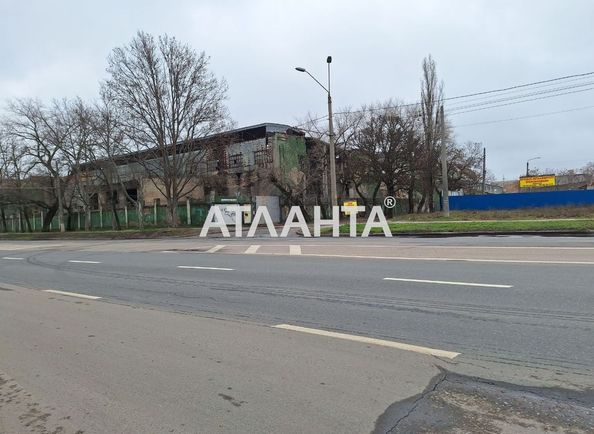 Commercial real estate at st. Stolbovaya (area 4525 m²) - Atlanta.ua