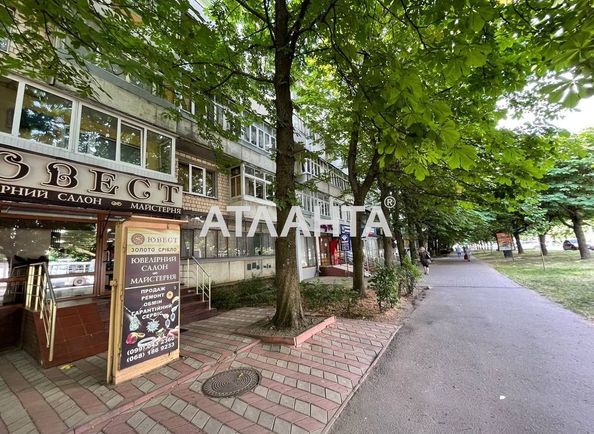 3-rooms apartment apartment by the address st. Komarova Volodimira (area 76,8 m2) - Atlanta.ua