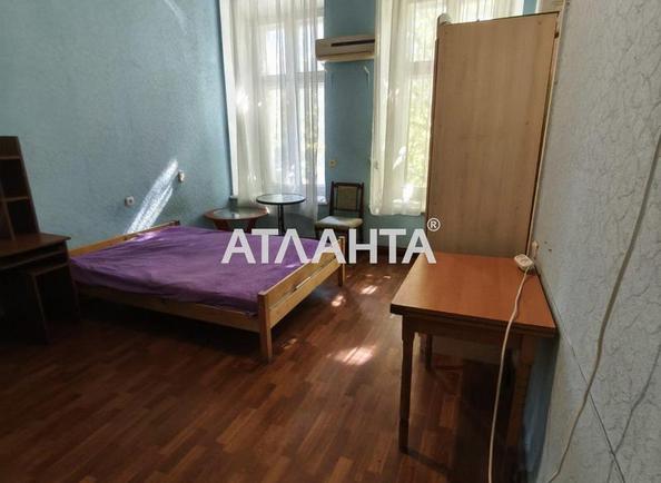 Room in dormitory apartment by the address st. Novoselskogo Ostrovidova (area 33 m²) - Atlanta.ua