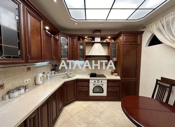 2-комнатная квартира по адресу ул. Среднефонтанская (площадь 63 м²) - Atlanta.ua