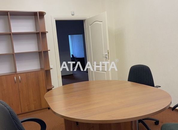 Commercial real estate at st. Olesya Gonchara (area 120,0 m2) - Atlanta.ua