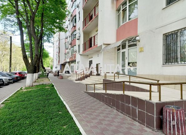 2-rooms apartment apartment by the address st. Fontanskaya dor Perekopskoy Divizii (area 86,2 m2) - Atlanta.ua