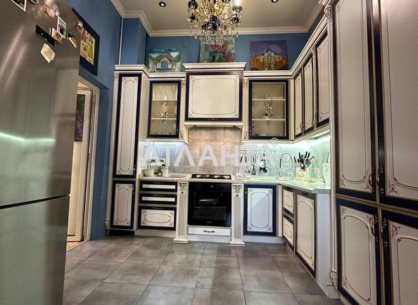 3-rooms apartment apartment by the address st. Deribasovskaya (area 115,7 m²) - Atlanta.ua