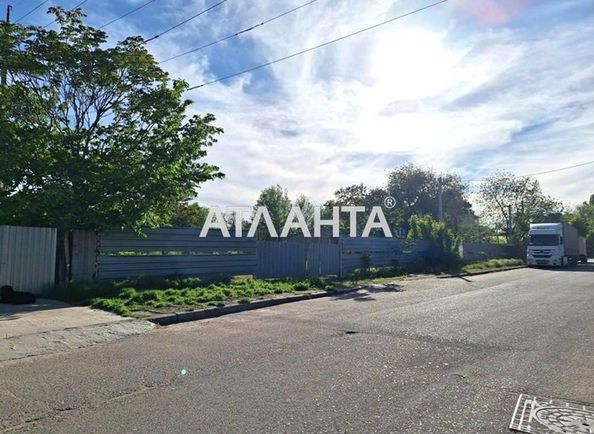 Commercial real estate at st. Vyezdnaya (area 0) - Atlanta.ua