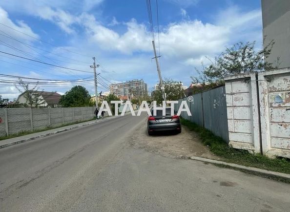 Commercial real estate at st. Tsentralnaya (area 0) - Atlanta.ua