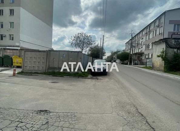 Commercial real estate at st. Tsentralnaya (area 0) - Atlanta.ua - photo 3