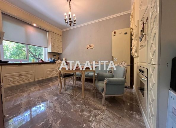 2-комнатная квартира по адресу Аркадиевский пер. (площадь 90 м²) - Atlanta.ua
