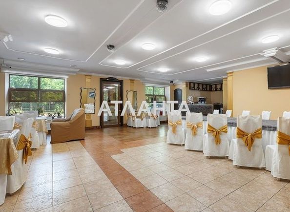 Коммерческая недвижимость по адресу ул. Франко Ивана (площадь 372,3 м²) - Atlanta.ua