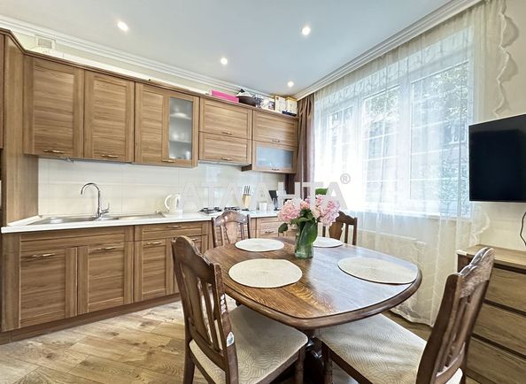 1-кімнатна квартира за адресою вул. Пекарська (площа 44,5 м²) - Atlanta.ua