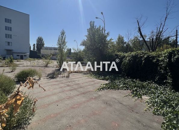 Commercial real estate at st. Bazhana pr (area 700 m²) - Atlanta.ua - photo 3