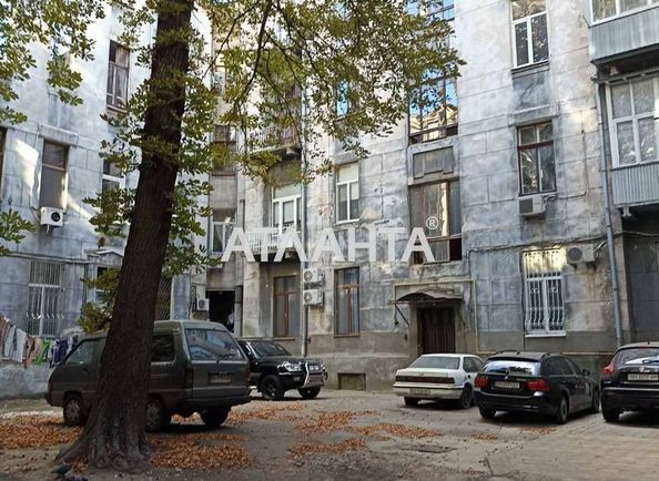 Комунальна квартира за адресою вул. Ніжинська (площа 15 м²) - Atlanta.ua