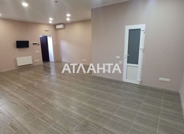 Commercial real estate at st. Parusnaya Geroev Stalingrada (area 49,2 m²) - Atlanta.ua