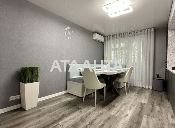 2-комнатная квартира по адресу ул. Высоцкого (площадь 80 м²) - Atlanta.ua - фото 3