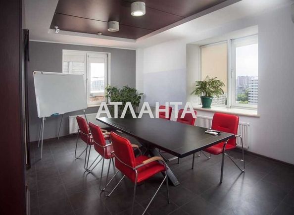 Многокомнатная квартира по адресу ул. Черняховского (площадь 249,4 м²) - Atlanta.ua