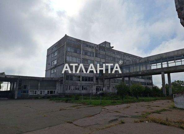 Commercial real estate at st. Pivovarnaya (area 70000 m²) - Atlanta.ua