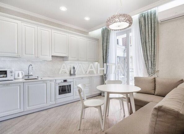 1-комнатная квартира по адресу ул. Леонтовича (площадь 50 м²) - Atlanta.ua