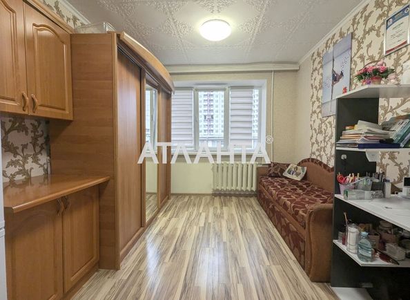 Коммунальная квартира по адресу ул. Героев Крут (площадь 13,3 м²) - Atlanta.ua