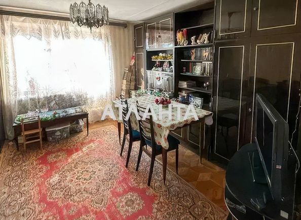 Многокомнатная квартира по адресу ул. Посмитного (площадь 90 м²) - Atlanta.ua