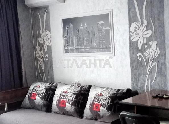 Коммунальная квартира по адресу ул. Ильфа и Петрова (площадь 22 м²) - Atlanta.ua