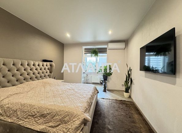 3-кімнатна квартира за адресою вул. Генуезька (площа 102 м²) - Atlanta.ua
