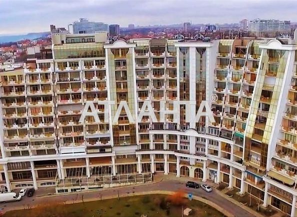 Commercial real estate at st. Gagarinskoe plato (area 99,6 m²) - Atlanta.ua