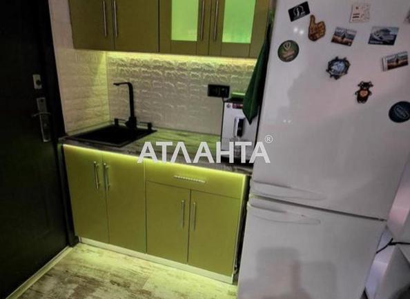 Комунальна квартира за адресою вул. Космонавтів (площа 12,3 м²) - Atlanta.ua