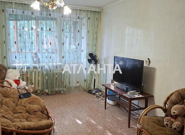 3-rooms apartment apartment by the address st. Geroev oborony OdessyGeroev Stalingrada (area 60 m²) - Atlanta.ua