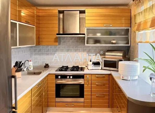 4+-rooms apartment apartment by the address st. Krasnova (area 71,4 m²) - Atlanta.ua