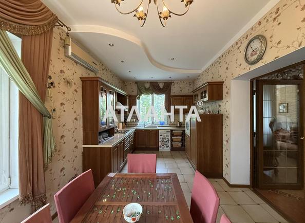 Дом по адресу ул. Бучмы Амвросия (площадь 242 м²) - Atlanta.ua
