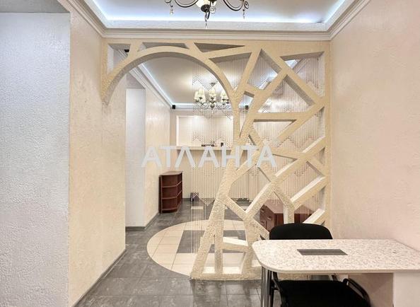 Commercial real estate at st. Grecheskaya Karla Libknekhta (area 56,1 m²) - Atlanta.ua