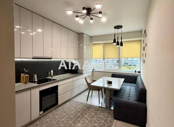 2-комнатная квартира по адресу ул. Героев Крут (площадь 66 м²) - Atlanta.ua