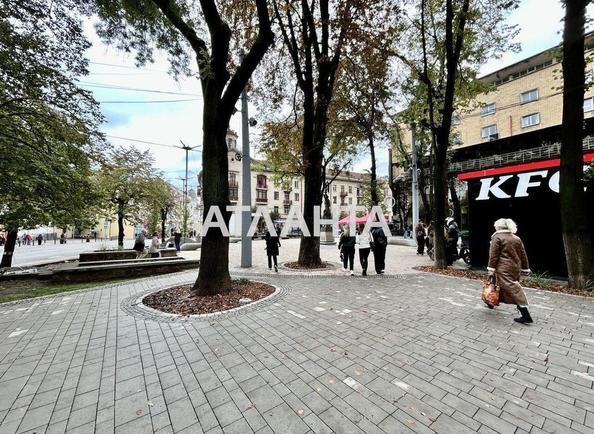 Коммерческая недвижимость по адресу ул. Конституционная (площадь 173 м²) - Atlanta.ua