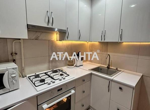 2-комнатная квартира по адресу ул. Героев Крут (площадь 32 м²) - Atlanta.ua