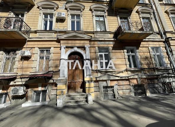 Коммунальная квартира по адресу ул. Университетская (площадь 17,5 м²) - Atlanta.ua - imageAlt 31