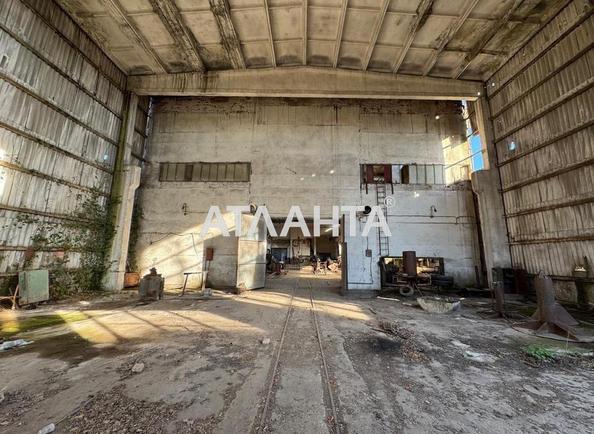 Коммерческая недвижимость по адресу ул. Mock (площадь 3750 м²) - Atlanta.ua