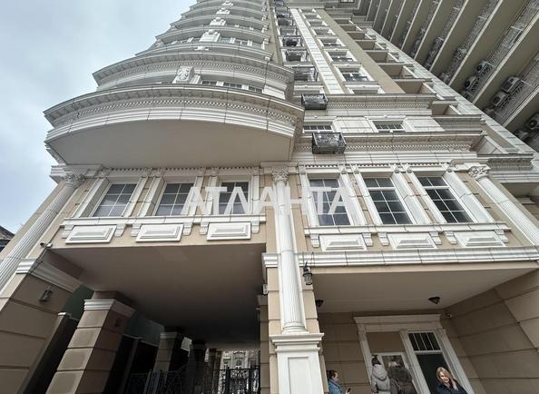 3-комнатная квартира по адресу ул. Леонтовича (площадь 140 м²) - Atlanta.ua