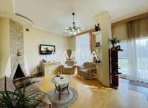 Дом по адресу ул. Наварійська (площадь 190 м²) - Atlanta.ua