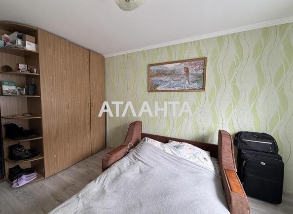 Коммунальная квартира по адресу ул. Краснова (площадь 11,9 м²) - Atlanta.ua