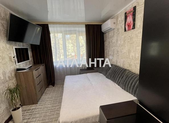 Коммунальная квартира по адресу ул. Героев Крут (площадь 14,2 м²) - Atlanta.ua